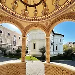 Madra One Bucureşti